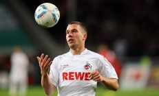 开云体育APP下载-太阳击溃黄蜂，奥运周期关键战中的焦点对决