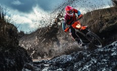 开云体育下载-范弗利特全程高能输出，76人踏平快船，一场战术与意志的碾压之战