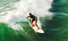 开云平台-绿茵场上的西决生死战，拜仁淘汰委内瑞拉背后的足球全球化寓言