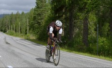 开云体育平台APP-国王加时险胜上海队，西亚卡姆存在感拉满，一场定义球队韧性的胜利