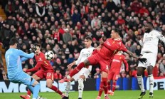 开云体育中国官网-利物浦逆转拜仁，晋级希望一线的简单介绍