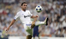 开云体育中国官网-篮网对阵活塞，英格拉姆持续制造杀伤，展现全能锋线的统治力