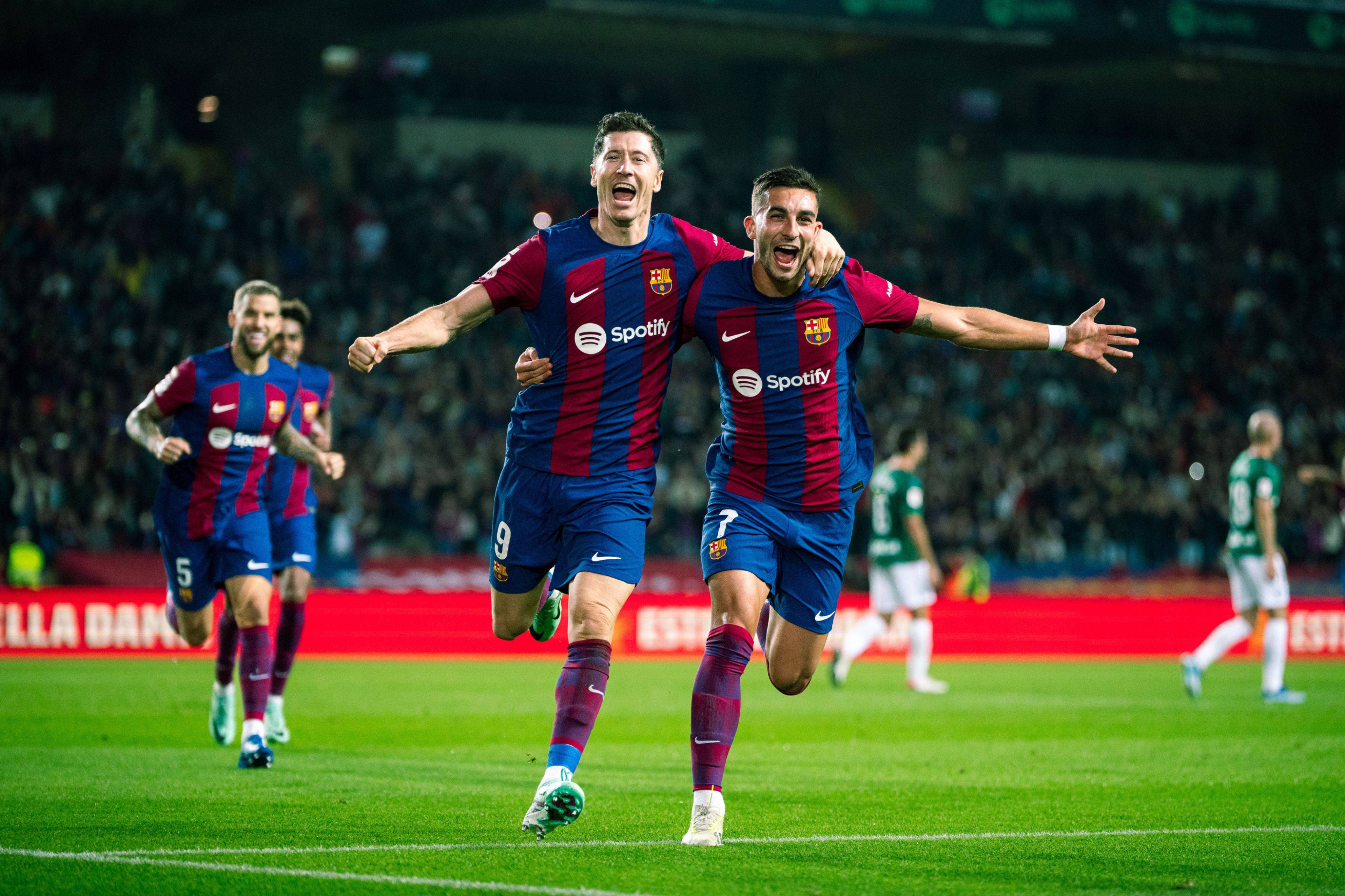 欧预赛半决赛终极对抗，胜者就近晋级欧洲杯正赛