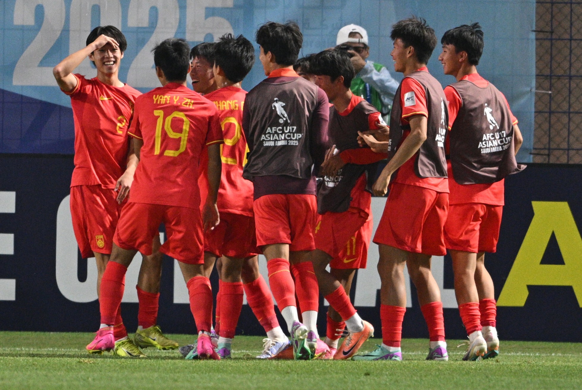 亚洲球队在国际比赛中取得胜利的简单介绍