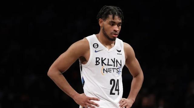 包含篮网新秀表现出色，球迷盛赞他潜力无限的词条