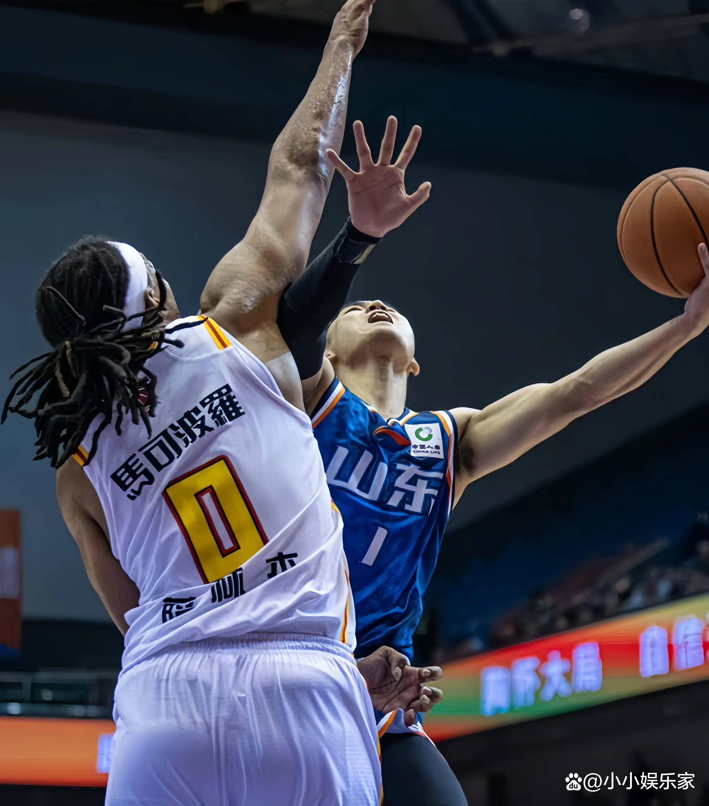 关于浙江球迷热情高涨，球队士气飙升的信息