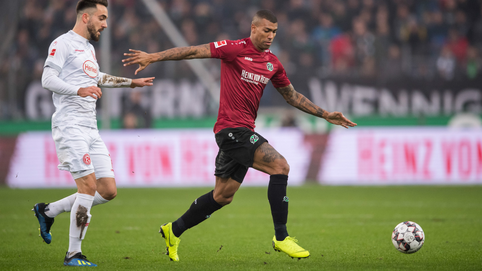 汉诺威96球员身手敏捷战绩不俗