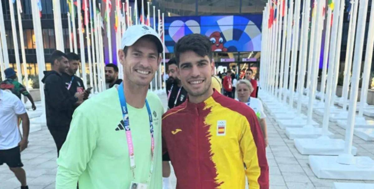 包含日本网球队强势美国网球队，穆雷送出助攻的词条