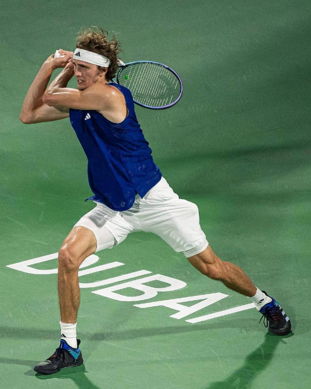 德国网球队逆转西班牙网球队，兹维列夫绝境逆转的简单介绍