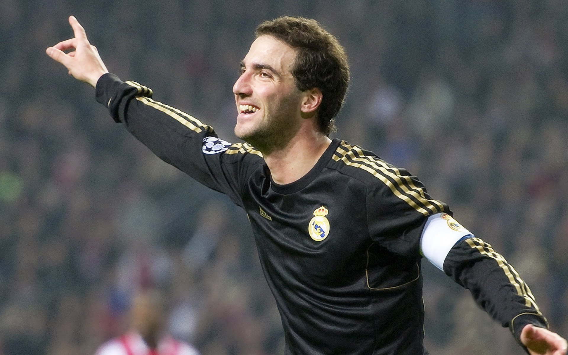 霍勒迪硬仗之王!步行者单节狂飙拉开勇士,诠释何为关键先生