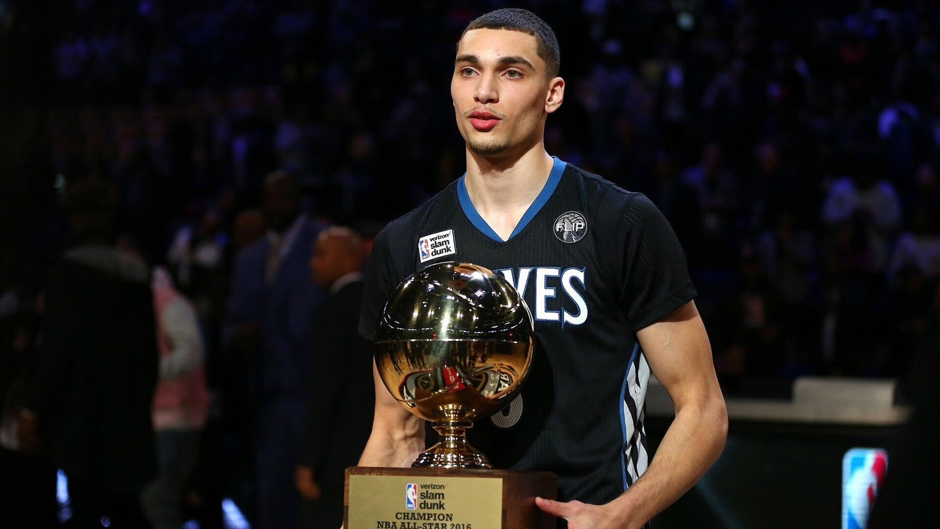 年终总决赛轻取美网，兹维列夫点燃赛场，一场定义赛季的胜利