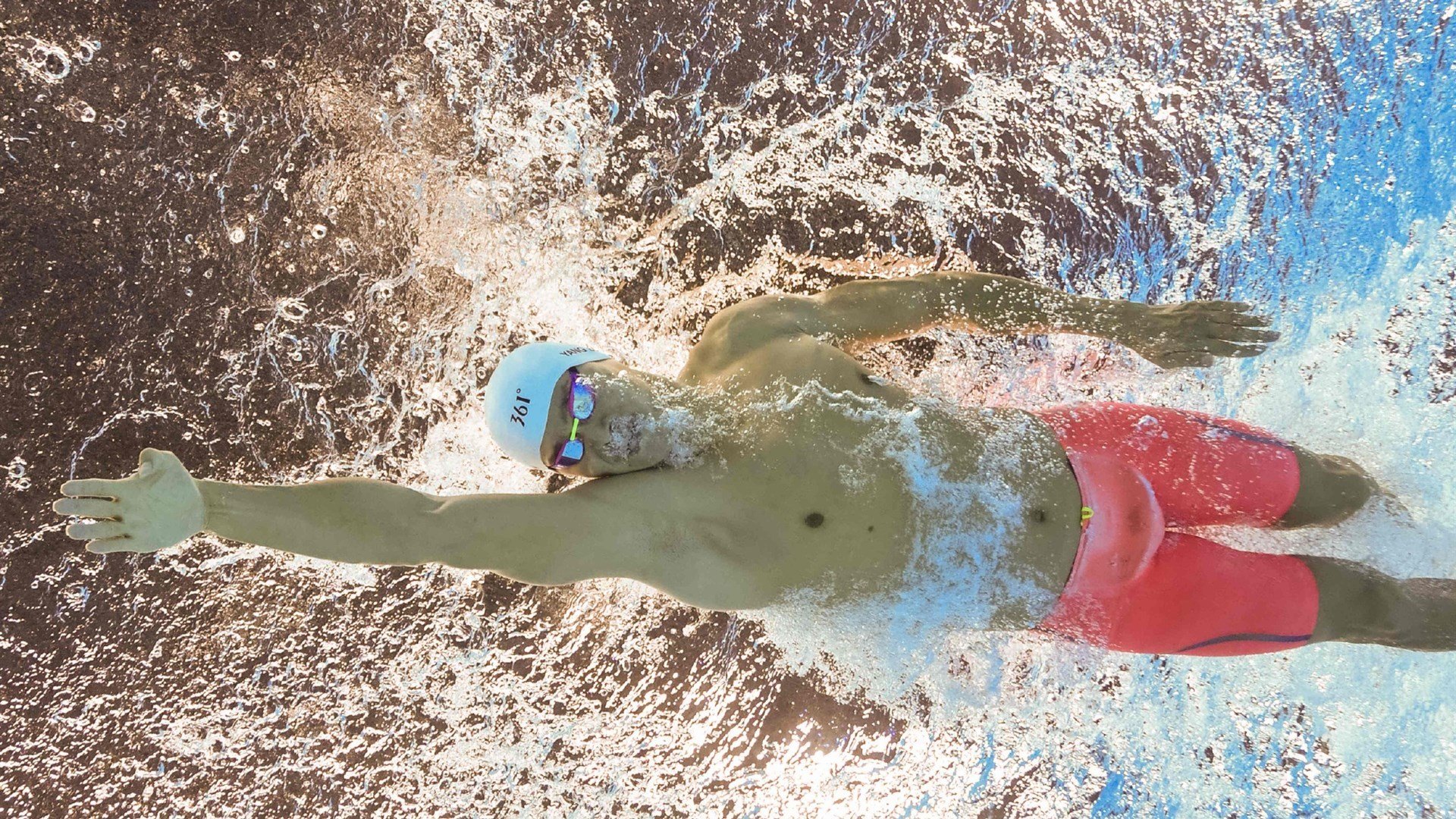 罗马绝杀中国，拉什福德惊艳四座，一场跨越时空的足球幻想对决